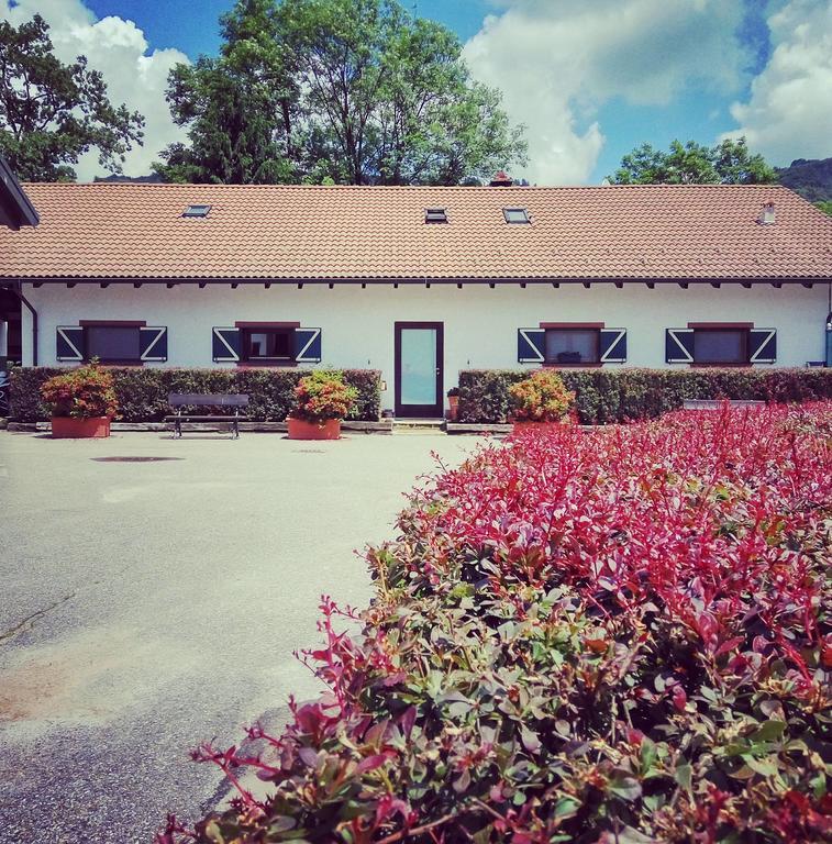 Monteoro Horse Village Ameno Ngoại thất bức ảnh